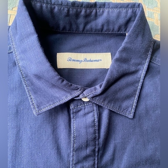 TOMMY BAHAMA
Men's Al Fresco Tropics Short-Sleeve Shirt - Picture 5 of 5